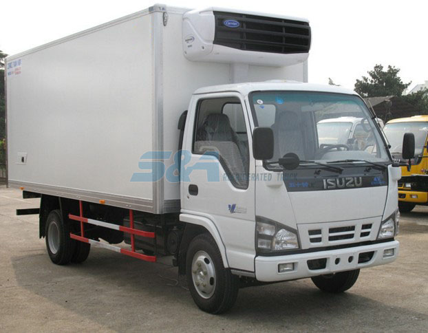 isuzu 120hp small refrigerated truck