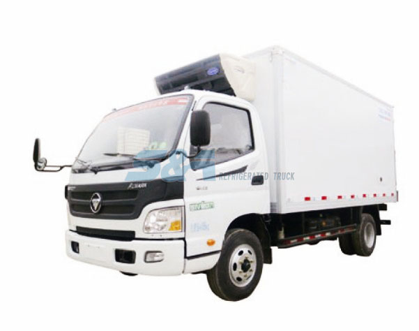 13.9 cubic meters 143hp FOTON cold chain transport truck